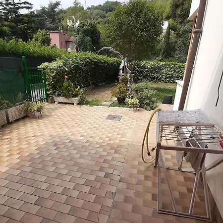 A Con Giardino Apartment